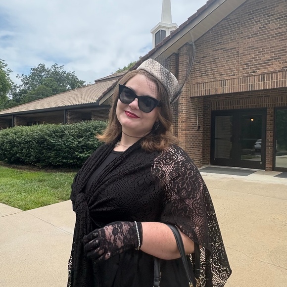 Meet your Posher, Zarianna - Picture 1 of 1